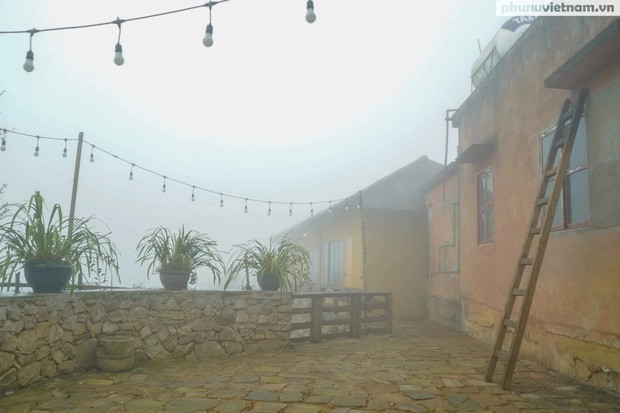 Les touristes peuvent découvrir le paysage sans fin de la mer de nuages. Photo : phunuvietnam.vn