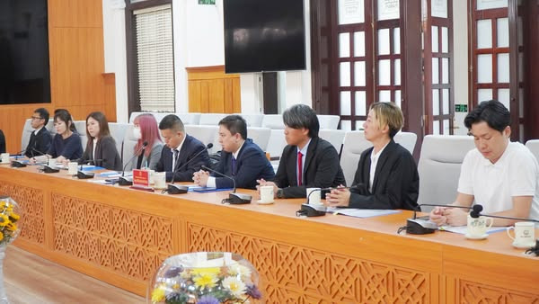 Photo : Hue.gov.vn Photo : Hue.gov.vn