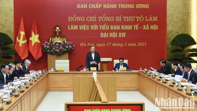 Panorama de la séance de travail. Photo : NDEL. Panorama de la séance de travail. Photo : NDEL.