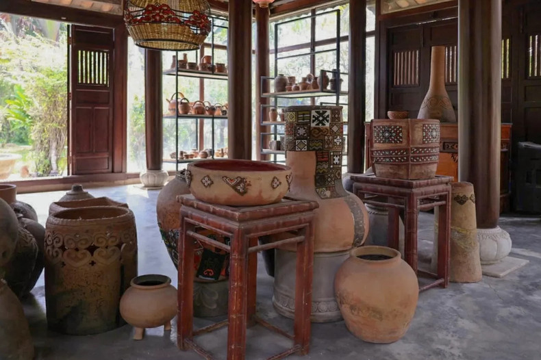 Le musée expose également la céramique Bàu Trúc, un artisanat emblématique de la province de Ninh Thuân (au Centre du Vietnam). Photo : Truc Linh. Le musée expose également la céramique Bàu Trúc, un artisanat emblématique de la province de Ninh Thuân (au Centre du Vietnam). Photo : Truc Linh.