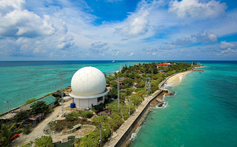 Vue de l’île de Nam Yêt. Photo: Nam Nguyên/Portail du ministère de la Culture, des Sports et du Tourisme. Vue de l’île de Nam Yêt. Photo: Nam Nguyên/Portail du ministère de la Culture, des Sports et du Tourisme.