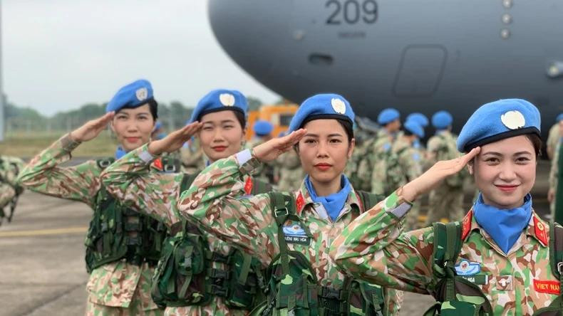 Le Vietnam affiche un taux de femmes soldats engagées dans les opérations de maintien de la paix supérieur à la moyenne des Nations Unies. Photo : NDEL. Le Vietnam affiche un taux de femmes soldats engagées dans les opérations de maintien de la paix supérieur à la moyenne des Nations Unies. Photo : NDEL.