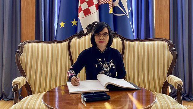 L’ambassadrice vietnamienne en Hongrie et en Croatie, Nguyên Thi Bich Thao. Photo : baoquocte.vn.
