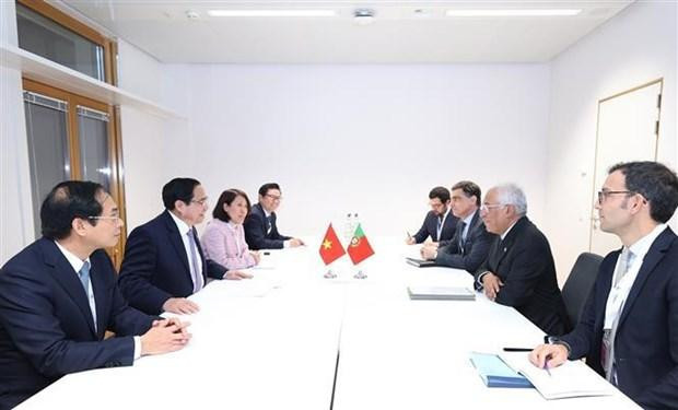 Rencontre entre les Premiers ministres vietnamien et portugais. Photo: VNA Rencontre entre les Premiers ministres vietnamien et portugais. Photo: VNA