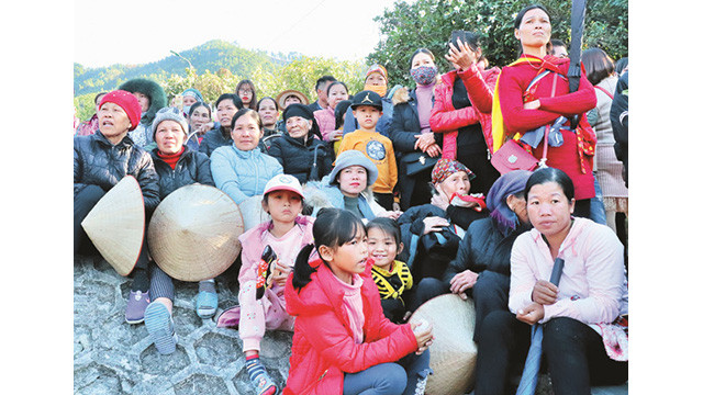 La fête florale des camélias à Binh Liêu ảnh 5