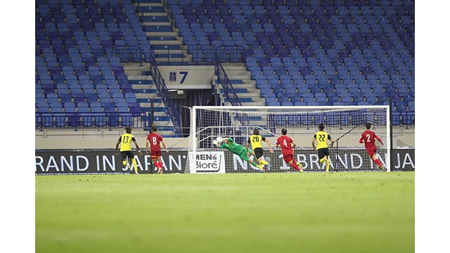 Les meilleures photos des footballeurs vietnamiens lors de leur match contre la Malaisie ảnh 6