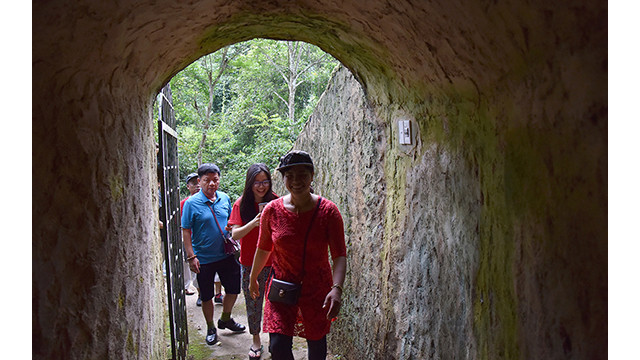 Visite du poste de commandement de la campagne de Diên Biên Phu à Muong Phang ảnh 7