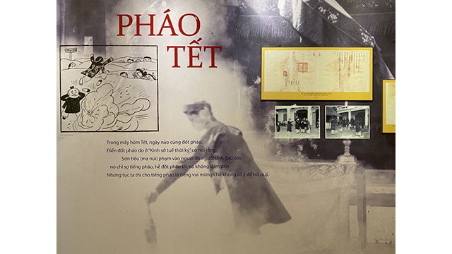  L’exposition « Têt d’autrefois » présente plus de 100 documents et images uniques sur le Têt traditionnel ảnh 6