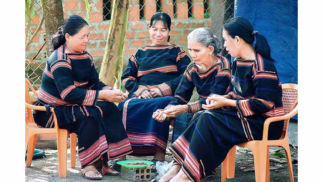  L’unique cérémonie de prière pour la pluie des Jrai ảnh 3