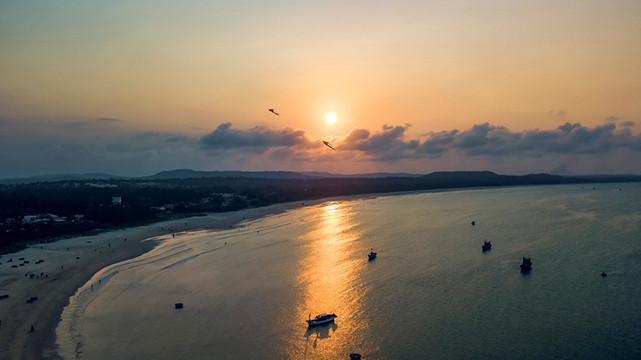 Quang Ngai, un « village de pêcheurs » unique attire les visiteurs ảnh 10 Quang Ngai, un « village de pêcheurs » unique attire les visiteurs ảnh 10
