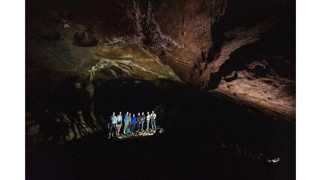 Admirez les splendides stalactites dans la grotte Nà La à Lang Son ảnh 11 Admirez les splendides stalactites dans la grotte Nà La à Lang Son ảnh 11