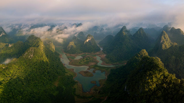 Beauté de l’Œil du Génie de la montagne à Cao Bang ảnh 3 Beauté de l’Œil du Génie de la montagne à Cao Bang ảnh 3