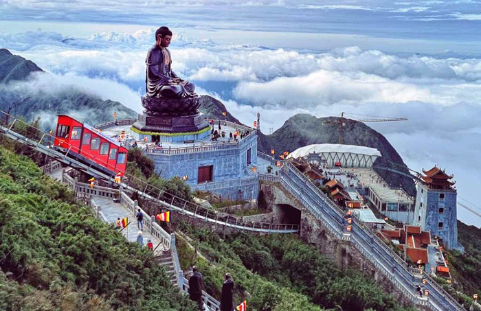 Un programme artistique met en valeur les identités culturelles des minorités ethniques de Sapa ảnh 7