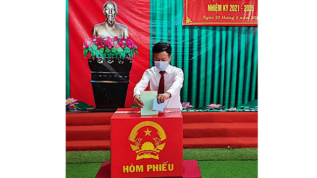 Voter dans la province la plus la méridionale du pays ảnh 9 Voter dans la province la plus la méridionale du pays ảnh 9