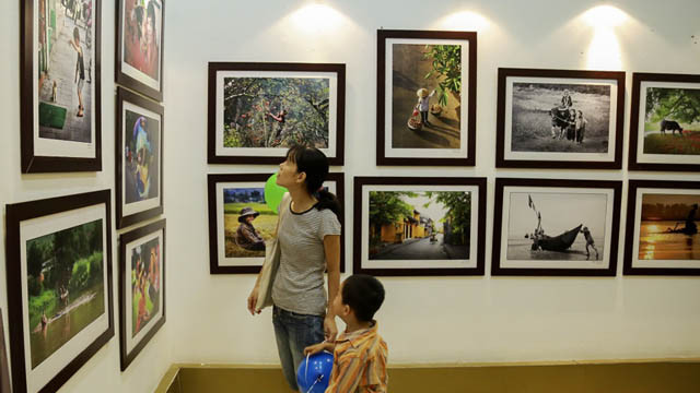 « Couleurs de la vie » à travers le regard d’anciens élèves de Hanoi ảnh 9