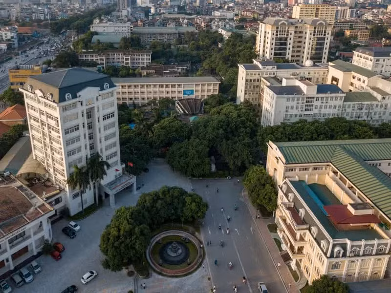 L'Université nationale du Vietnam à Hanoï s'est classée 175ᵉ en Asie et 756ᵉ au niveau mondial dans la deuxième édition du classement Webometrics 2026. Photo : VNU.