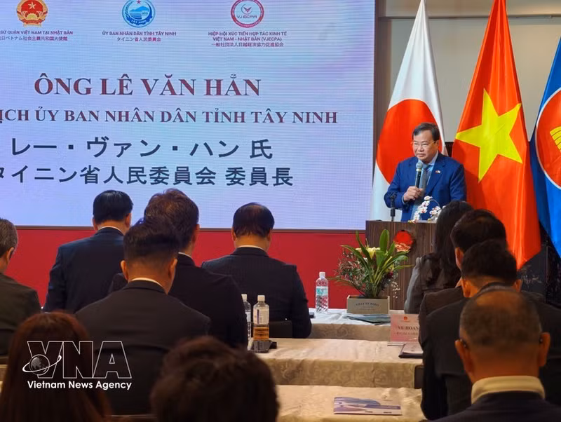 Le président du Comité populaire de la province de Tay Ninh, Le Van Han, prend la parole lors de l’événement. Photo : VNA.
