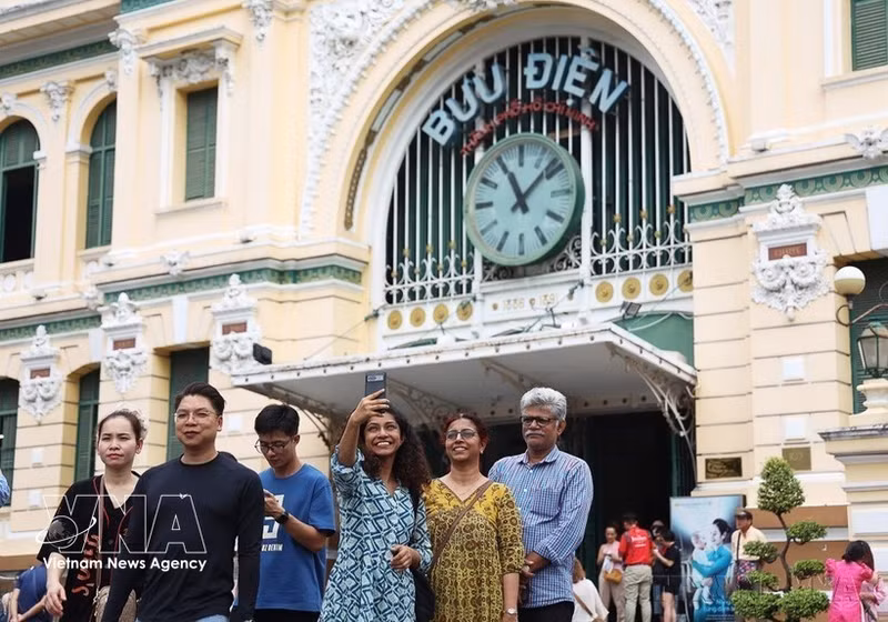 ​Pôle économique et commercial majeur, Hô Chi Minh-Ville dispose d’infrastructures adaptées à l’accueil des voyageurs d’affaires et des grands événements. Photo : VNA.