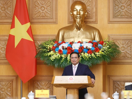 Le Premier ministre Pham Minh Chinh a encouragé les entreprises chinoises à intensifier le transfert de technologie et à aider leurs homologues vietnamiennes à s’intégrer plus profondément dans la chaîne de valeur mondiale. Photo : baochinhphu.vn Le Premier ministre Pham Minh Chinh a encouragé les entreprises chinoises à intensifier le transfert de technologie et à aider leurs homologues vietnamiennes à s’intégrer plus profondément dans la chaîne de valeur mondiale. Photo : baochinhphu.vn