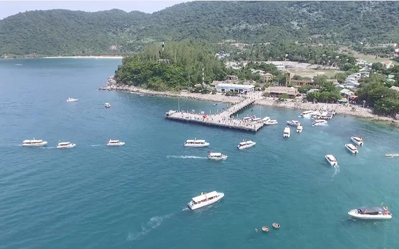 La Réserve de biosphère mondiale de Cù Lao Chàm - Hôi An (province de Quang Nam) s’impose comme une destination balnéaire incontournable du centre du Vietnam. Sur la photo : un aperçu de l’île Cù Lao Chàm - Hôi An. La Réserve de biosphère mondiale de Cù Lao Chàm - Hôi An (province de Quang Nam) s’impose comme une destination balnéaire incontournable du centre du Vietnam. Sur la photo : un aperçu de l’île Cù Lao Chàm - Hôi An.