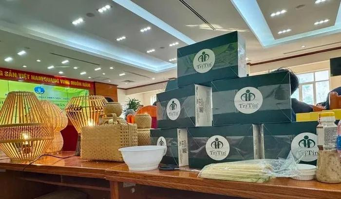 Les produits OCOP gagnent progressivement en popularité auprès des consommateurs. Les produits OCOP gagnent progressivement en popularité auprès des consommateurs.