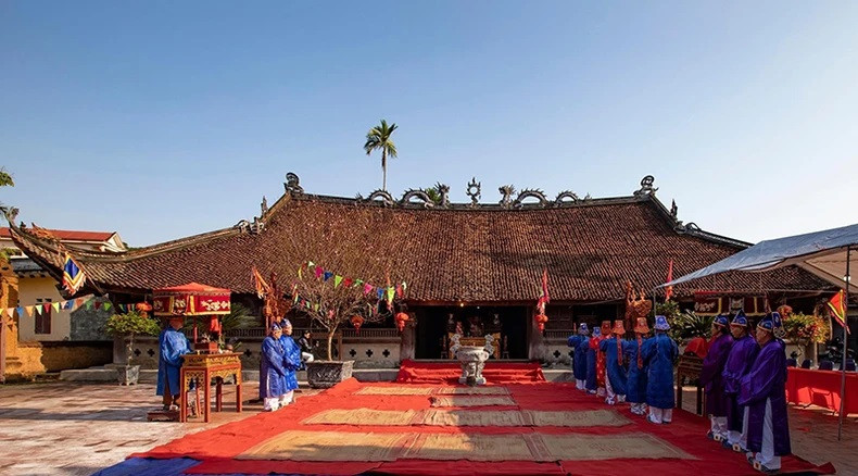 La fête traditionnelle de la maison communale de Tuong Phiêu. Photo : Service de la Culture, des Sports et du Tourisme de Hanoï.
