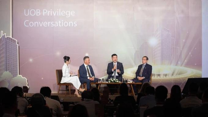 La conférence sur les perspectives économiques mondiales et vietnamiennes en 2025 par UOB, le 26 mars. Photo : SGGP La conférence sur les perspectives économiques mondiales et vietnamiennes en 2025 par UOB, le 26 mars. Photo : SGGP