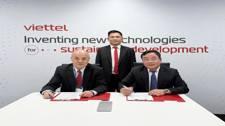 Viettel signe un accord de partenariat avec InsureMO.