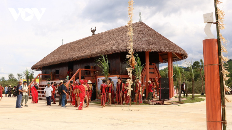 Maison traditionnelle des Pa Cô Maison traditionnelle des Pa Cô