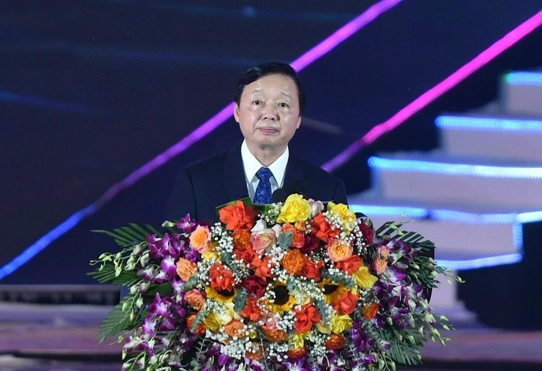 Le Vice-Premier ministre Trân Hông Hà a exprimé sa conviction que Diên Biên deviendra une destination « historique, naturelle, culturelle de premier plan au Vietnam et dans la région ». Le Vice-Premier ministre Trân Hông Hà a exprimé sa conviction que Diên Biên deviendra une destination « historique, naturelle, culturelle de premier plan au Vietnam et dans la région ».