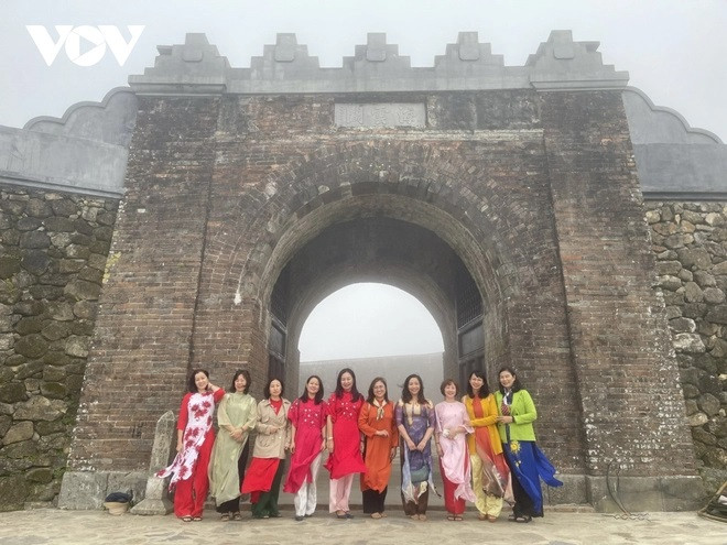 Hai Vân Quan, destination attrayante pour les touristes.