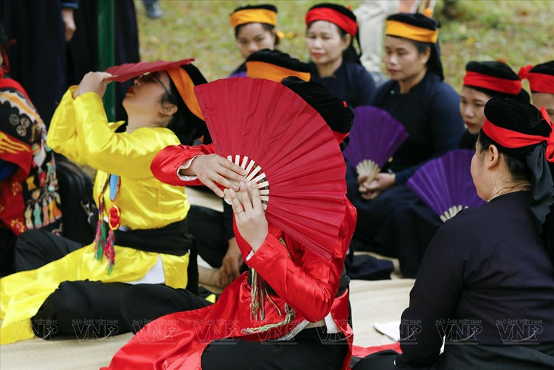 La fête est organisée pour exprimer la gratitude, le respect pour la nature et prier pour de bonnes récoltes.