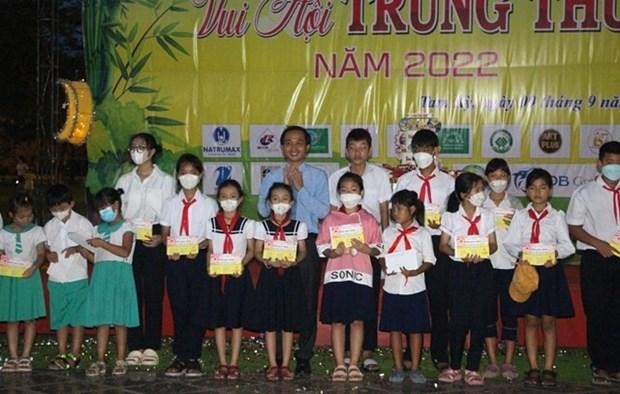 Fête de mi-automne à Tam Ky. Photo: daidoanket Fête de mi-automne à Tam Ky. Photo: daidoanket