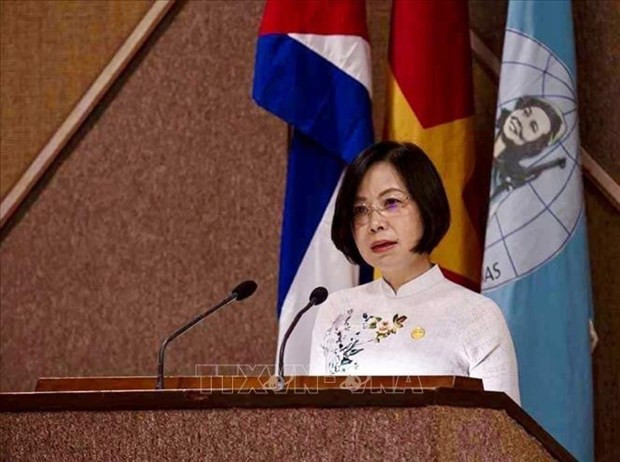La directrice générale de l&apos;Agence vietnamienne d’Information (VNA), Vu Viêt Trang au séminaire. Photo : VNA.