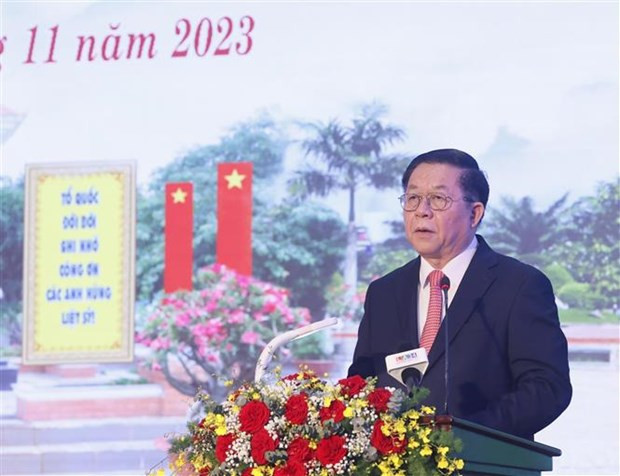 Nguyên Trong Nghia, secrétaire du Comité central (CC) du Parti et chef de la Commission de la Sensibilisation et de l’Éducation du CC du Parti, s'exprime lors de la cérémonie. Photo : VNA. Nguyên Trong Nghia, secrétaire du Comité central (CC) du Parti et chef de la Commission de la Sensibilisation et de l’Éducation du CC du Parti, s'exprime lors de la cérémonie. Photo : VNA.