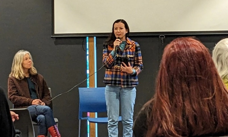 Lan prononce un discours sur la question de l’eau douce à Mount Pleasant. (Photo : Shanti Mathias)