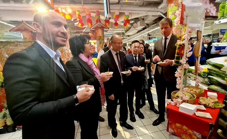 Pour augmenter les exportations vers la France, il est extrêmement nécessaire d’améliorer la qualité des produits exportés selon les normes de l’UE. Photo : Service commercial du Vietnam en France. Pour augmenter les exportations vers la France, il est extrêmement nécessaire d’améliorer la qualité des produits exportés selon les normes de l’UE. Photo : Service commercial du Vietnam en France.