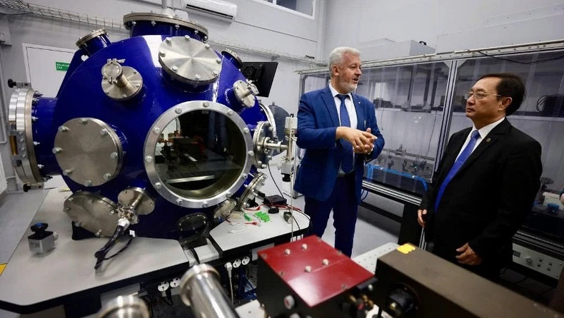 Le ministre russe de la Science et des Technologies, Huynh Thanh Dat, a visité l’Université nationale de recherche nucléaire (MEPhI) de Russie. Photo : NDEL. Le ministre russe de la Science et des Technologies, Huynh Thanh Dat, a visité l’Université nationale de recherche nucléaire (MEPhI) de Russie. Photo : NDEL.
