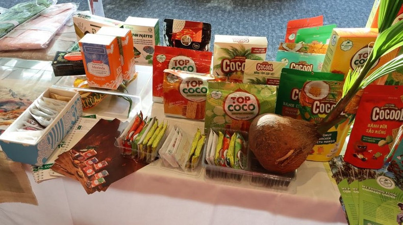 Des produits vietnamiens présenté au Forum. Des produits vietnamiens présenté au Forum.