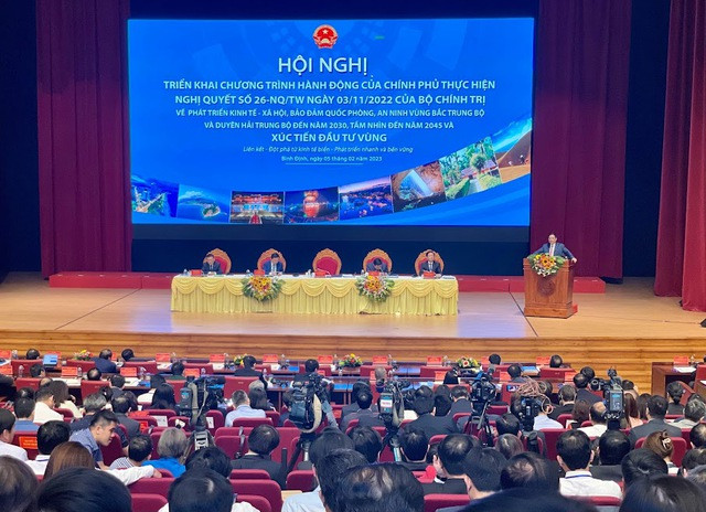 La conférence sur le développement du Centre septentrional et du littoral du Centre. Photo : VGP. La conférence sur le développement du Centre septentrional et du littoral du Centre. Photo : VGP.