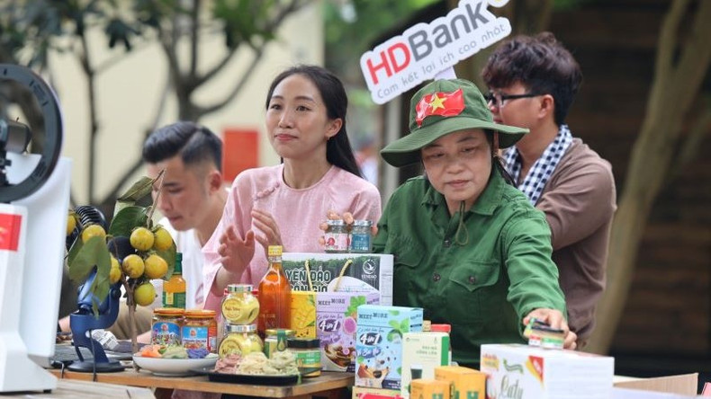 Promouvoir le commerce numérique pour les produits OCOP ảnh 1