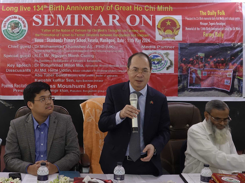 L’ambassadeur vietnamien au Bangladesh Nguyên Manh Cuong prend la parole. Photo : CPV