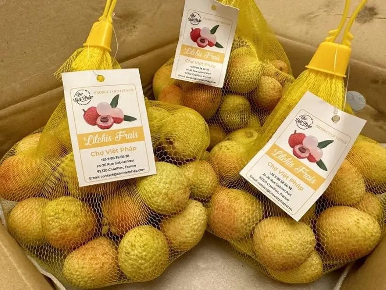Le litchi Thanh Ha sont vendus dans des supermarchés en France. Photo : VNA.