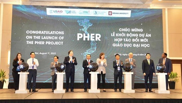 La cérémonie de lancement du Partenariat pour la réforme de l'enseignement supérieur à Hanoi. Photo : MoET. La cérémonie de lancement du Partenariat pour la réforme de l'enseignement supérieur à Hanoi. Photo : MoET.