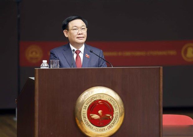 Le Président de l'AN Vuong Dinh Huê parle des orientations pour les relations Vietnam - Bulgarie ảnh 1 Le Président de l'AN Vuong Dinh Huê parle des orientations pour les relations Vietnam - Bulgarie ảnh 1