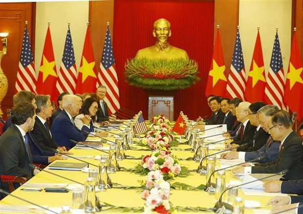 Le Secrétaire général du PCV Nguyên Phu Trong s'entretient avec le Président américain Joe Biden ảnh 2