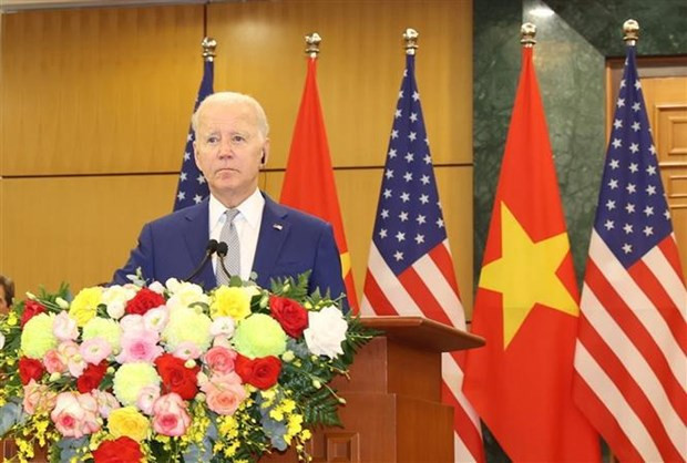 Le Président Joe Biden à la rencontre avec la presse. Photo : VNA. Le Président Joe Biden à la rencontre avec la presse. Photo : VNA.