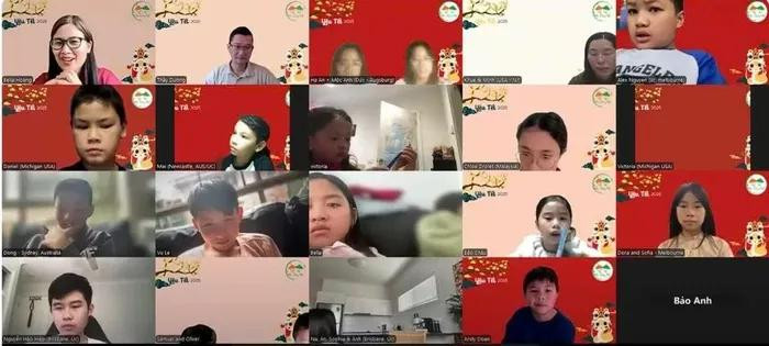 La classe YTV51 a chanté ensemble la chanson « Rentrons à la maison ». Photo : baoquocte.vn