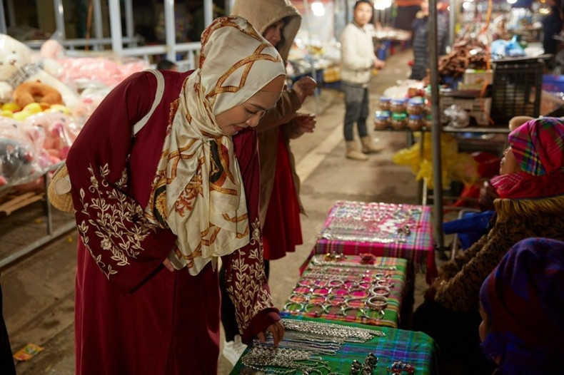 Sa Pa se prépare activement à accueillir l'afflux de visiteurs musulmans ảnh 1