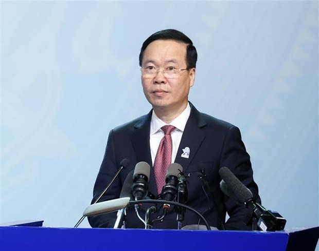 Le Président Vo Van Thuong s'exprime lors du 11e Congrès national de l'Union nationale des Étudiants du Vietnam, mandat 2023 - 2028. Photo : VNA.